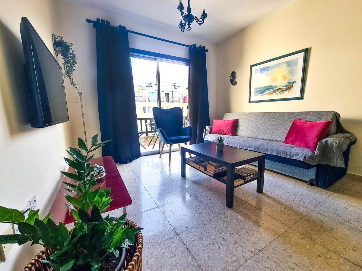 Lisa'S Apartment - Margarita Gardens Paphos Ngoại thất bức ảnh